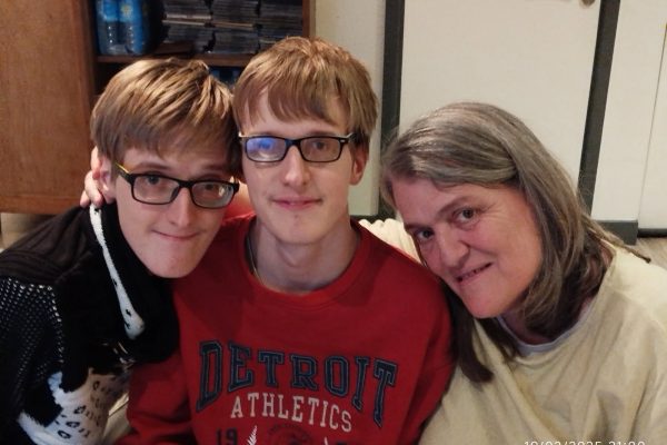 PLURIHANDICAP : LE RÉCIT D’ANNE-MARIE ET DE SES JUMEAUX, CORENTIN ET MATHÉO